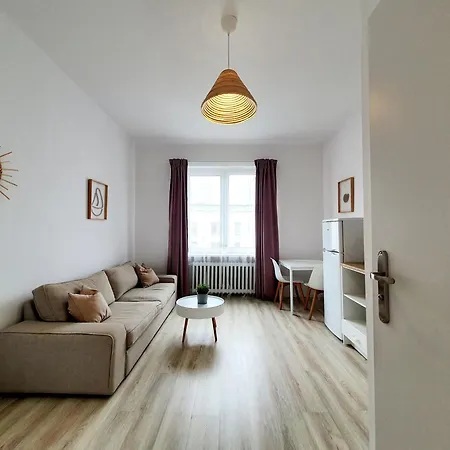 Apartment 78