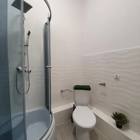 78 Apartment *